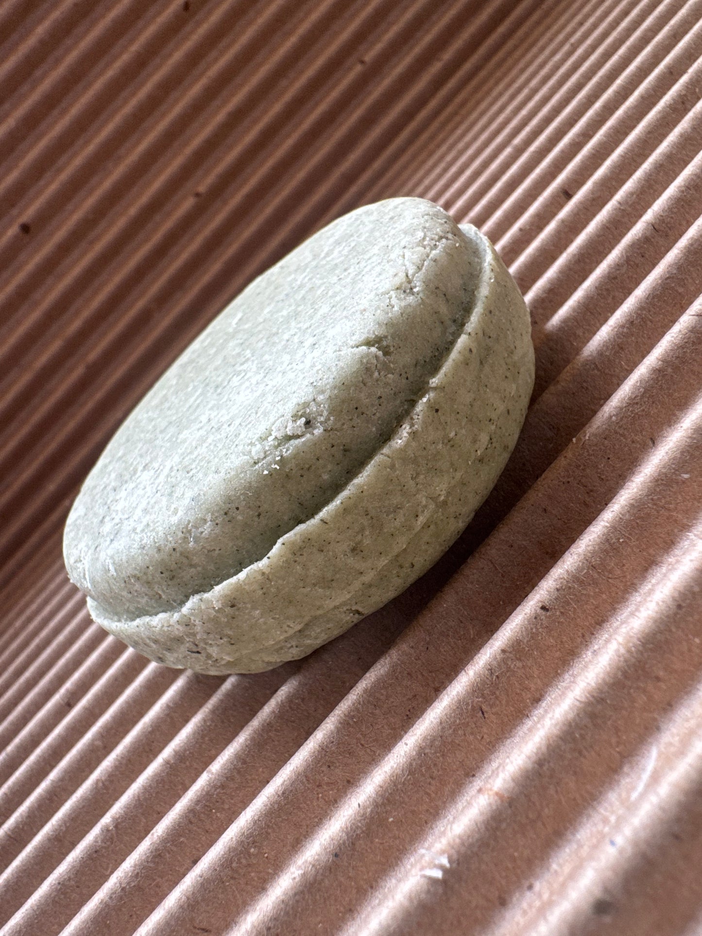 SAMPLE SIZE Tea Tree + Nettle + Kelp Shampoo Bar SAMPLE SIZE